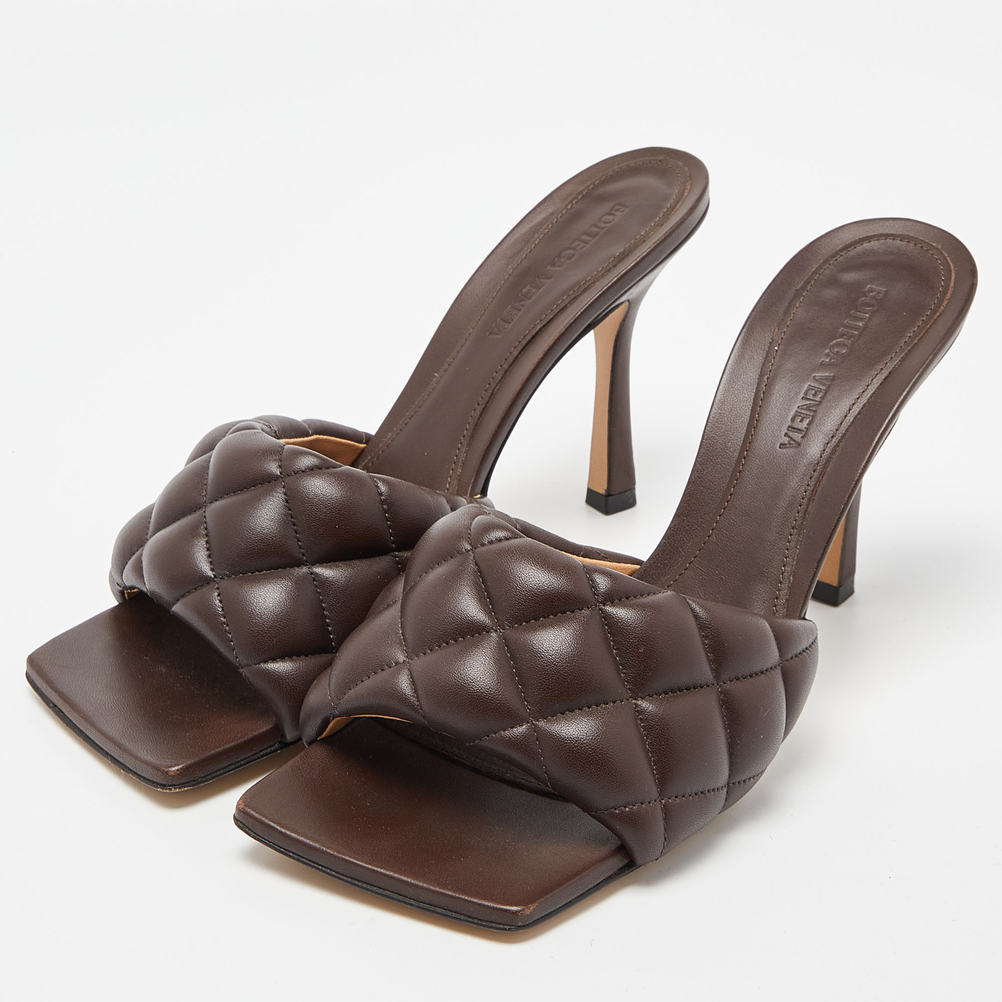 

Bottega Veneta Brown Quilted Padded Leather Slide Sandals Size