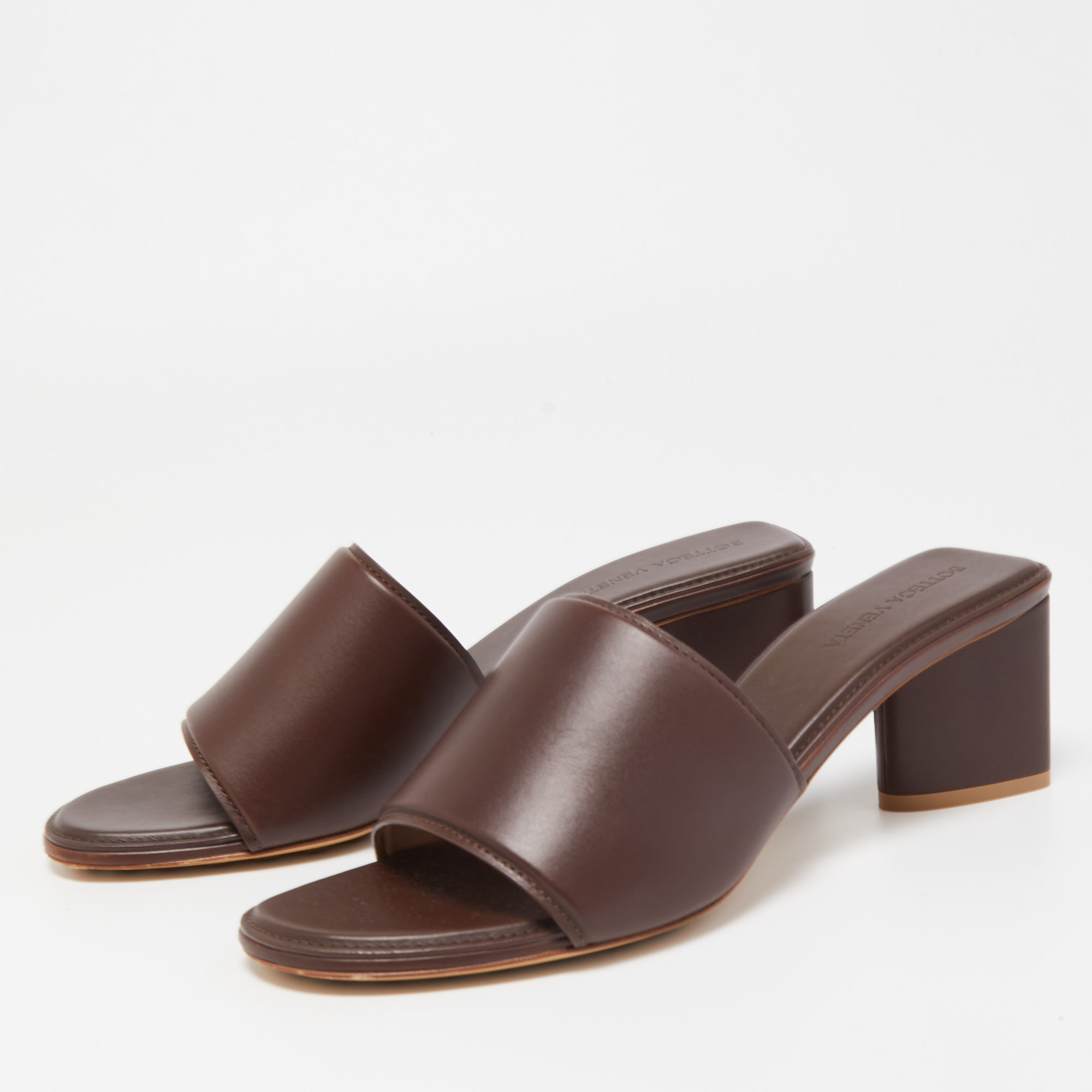

Bottega Veneta Brown Leather Block Heel Slides Sandals Size