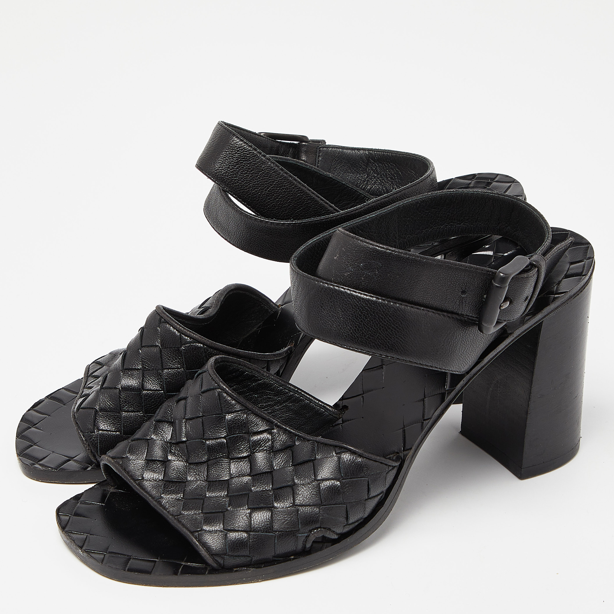 

Bottega Veneta Black Intrecciato Leather Ankle Wrap Sandals Size