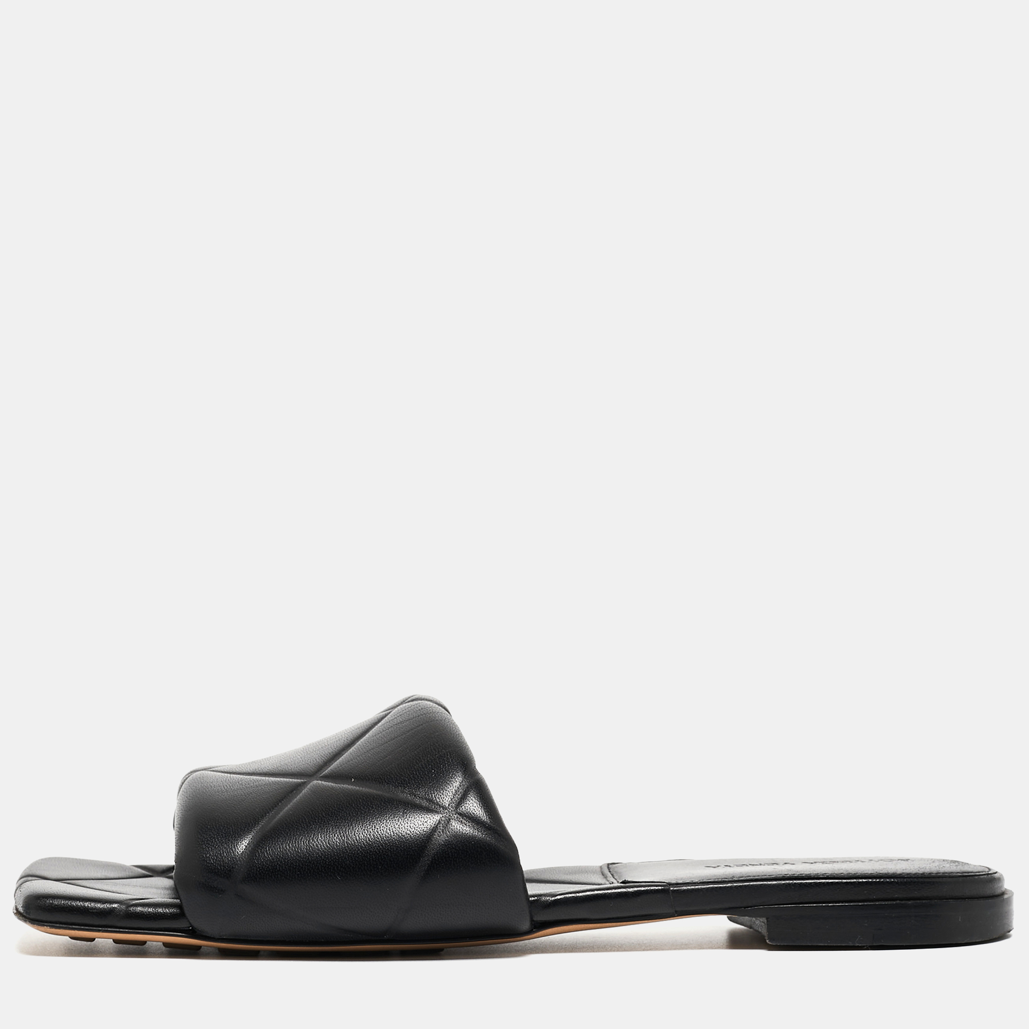 

Bottega Veneta Black Intrecciato Leather Lido Slide Flats Size