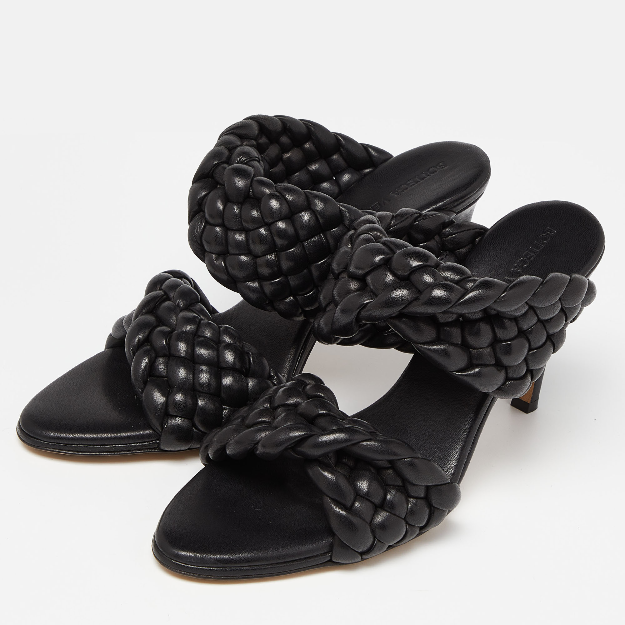 

Bottega Veneta Black Intrecciato Leather Curve Slide Sandals Size