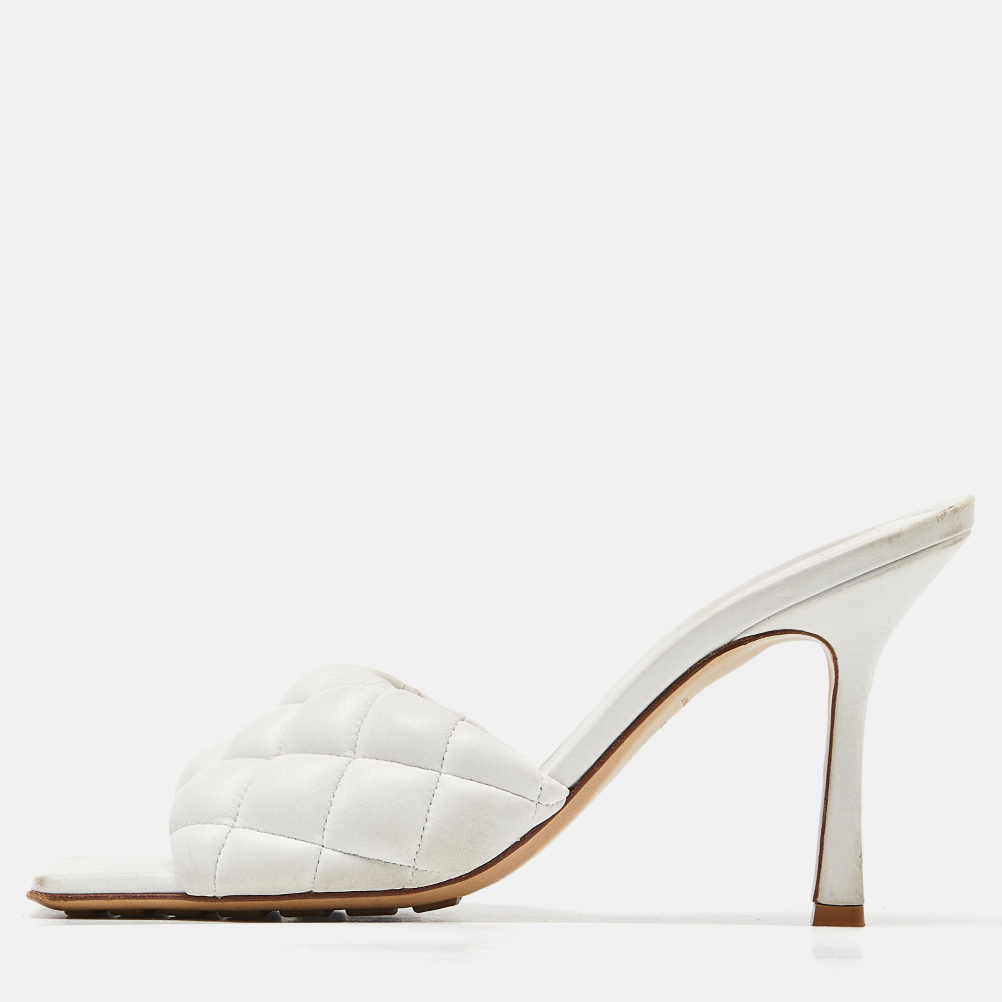 Pre-owned Bottega Veneta White Leather Lido Slides Size 38.5