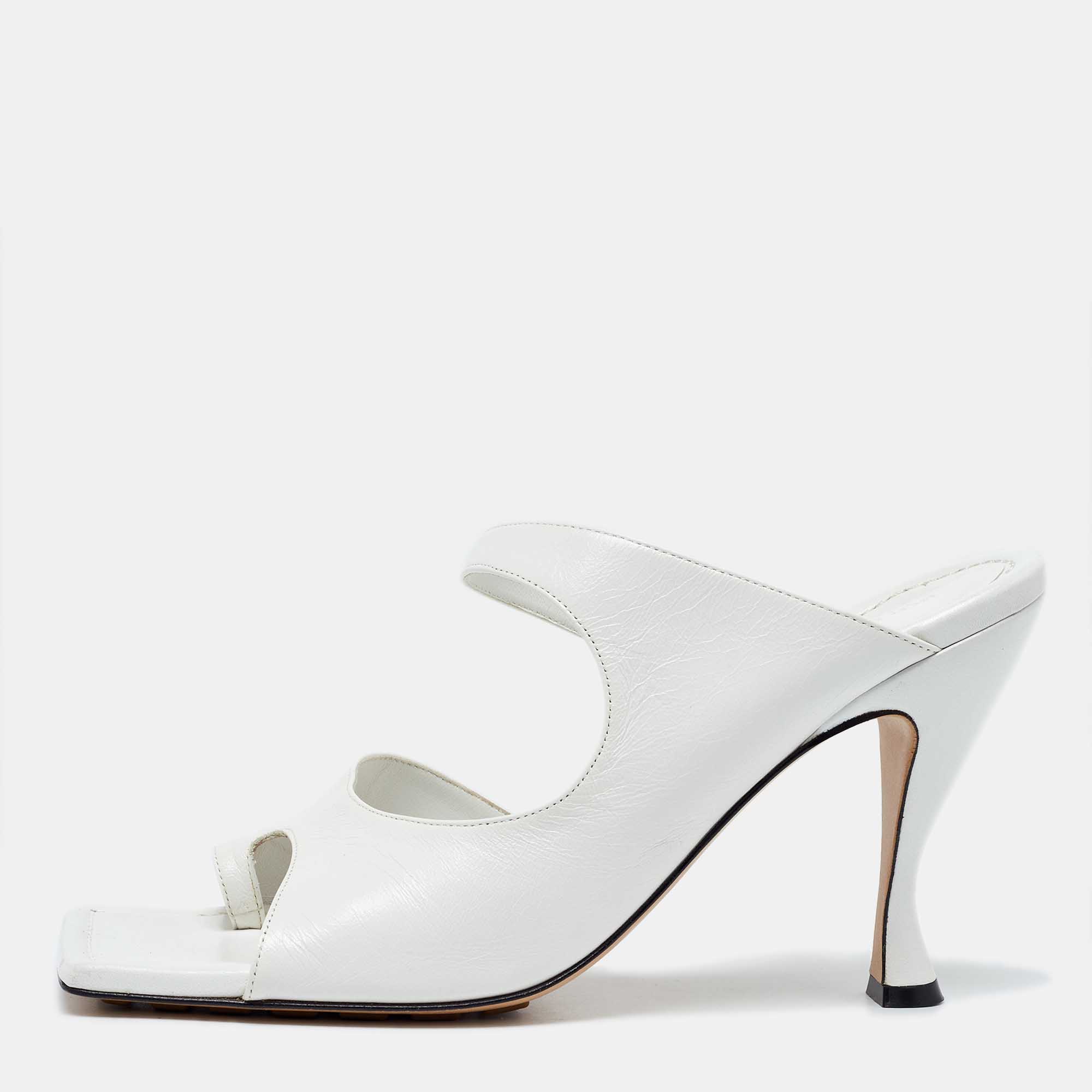 Pre-owned Bottega Veneta White Leather Thong Slide Sandals Size 40.5