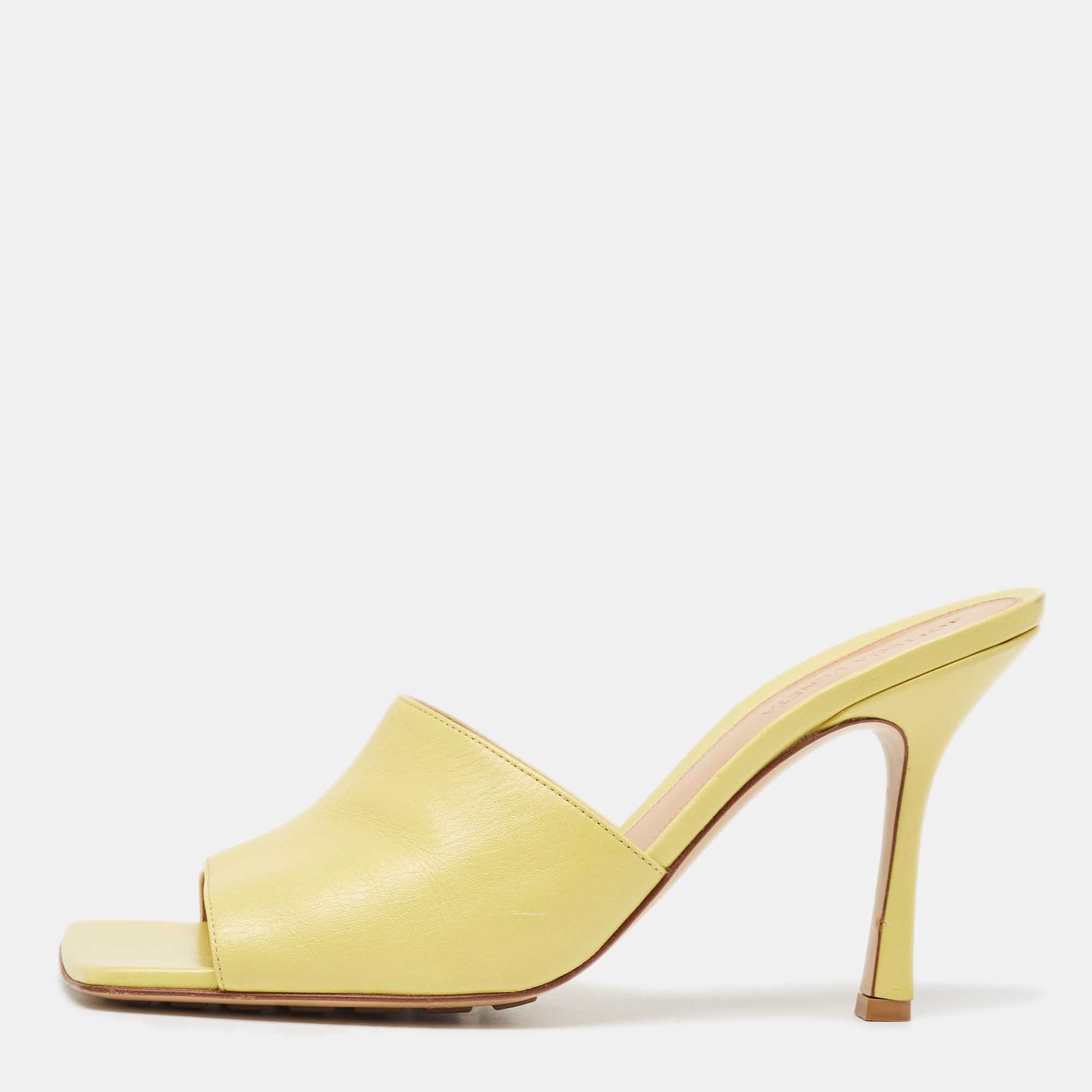 

Bottega Veneta Yellow Leather Stretch Slide Sandals Size