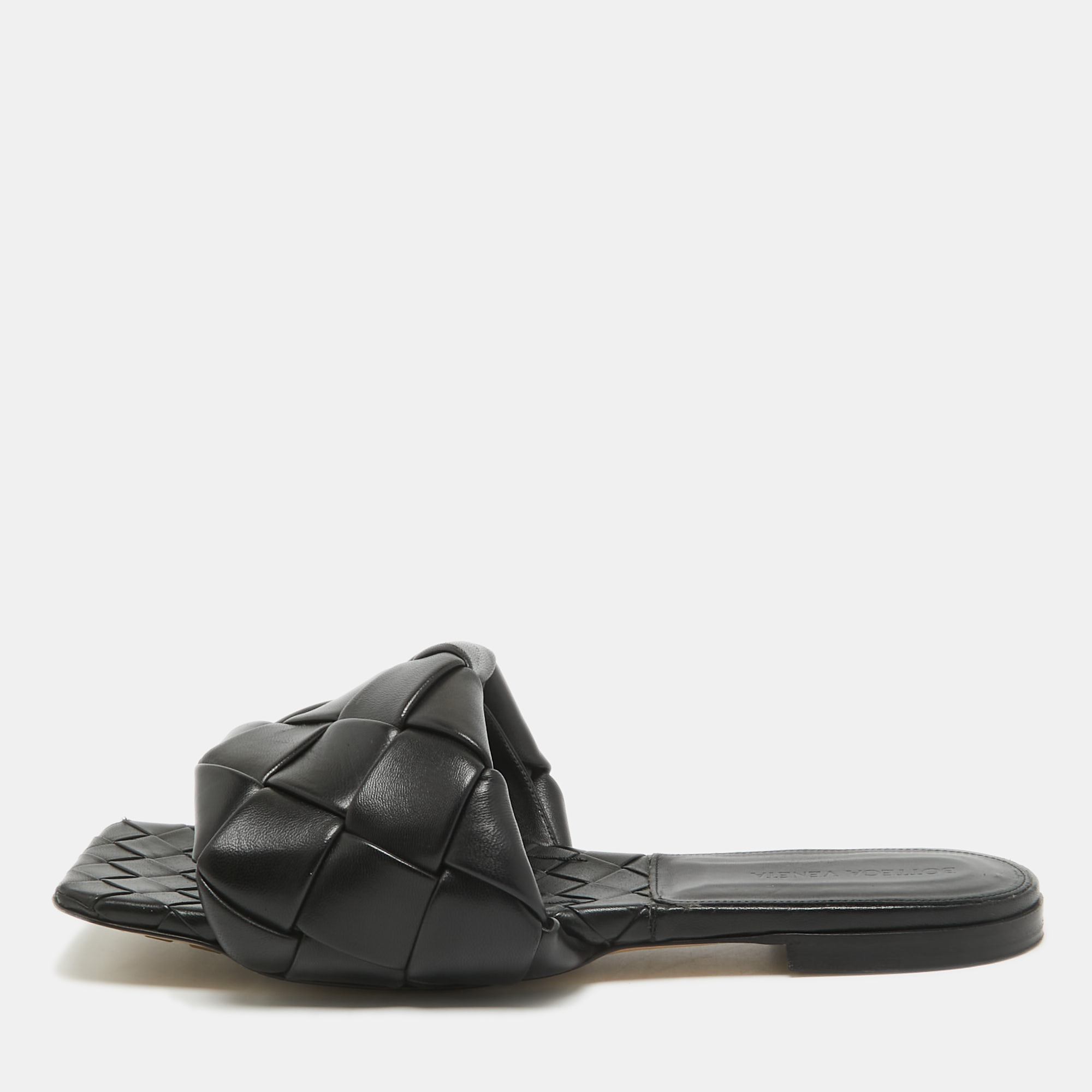 

Bottega Veneta Black Woven Leather Flat Slides Size