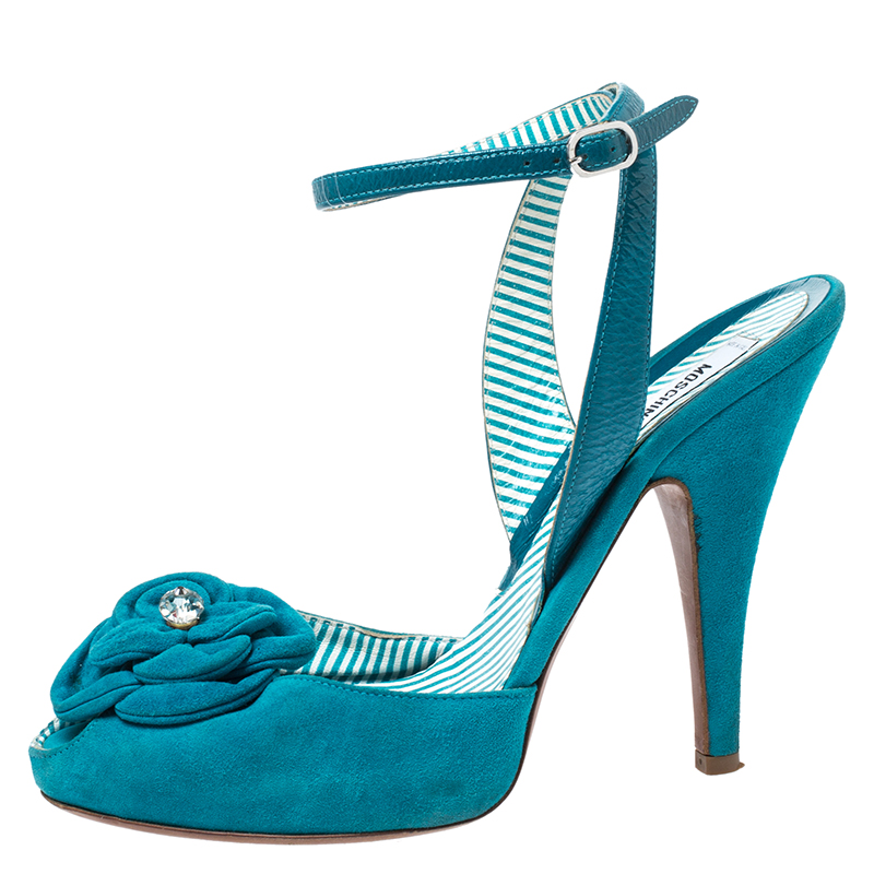 

Boutique Moschino Blue Suede Flower Detail Ankle Strap Sandals Size