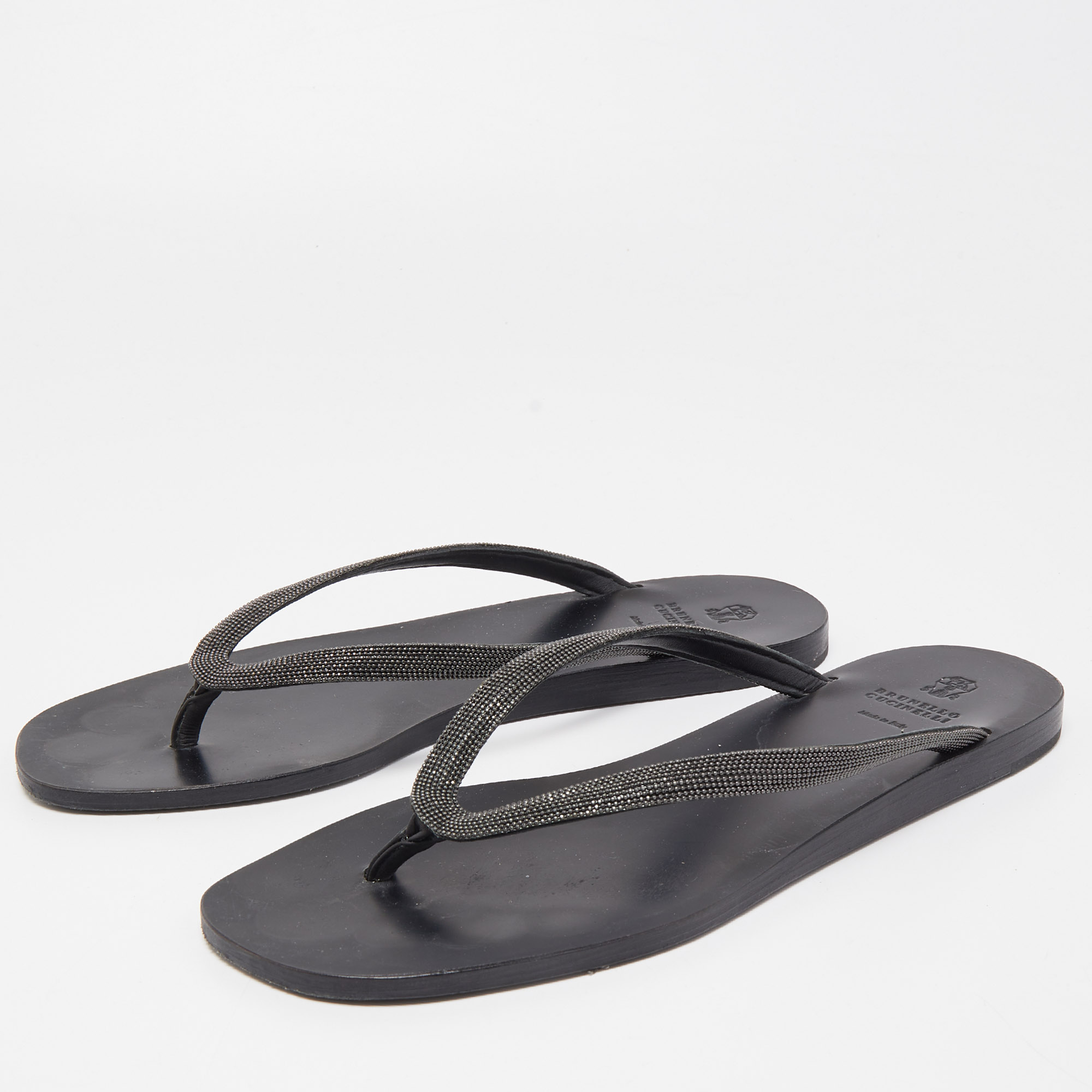 

Brunello Cucinelli Black Glitter Monili Thong Slide Flat Size