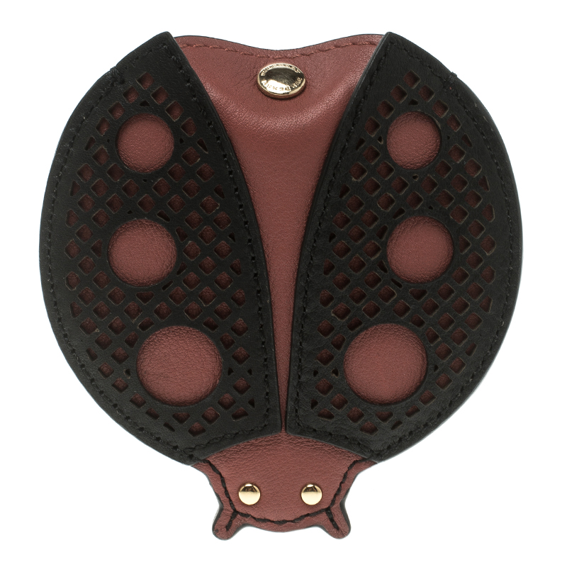 Pre Owned محفظة عملات معدنية بربري ليديباغ جلد سوداء وحمراء فاتحة