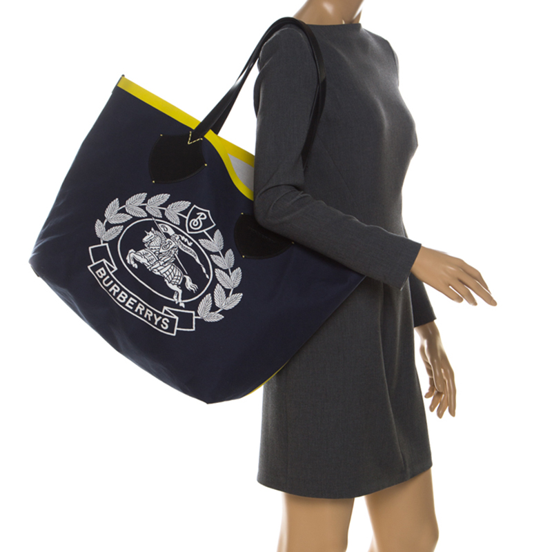 

Burberry Navy Blue/Yellow Archive Logo Canvas And Leather Giant Tote