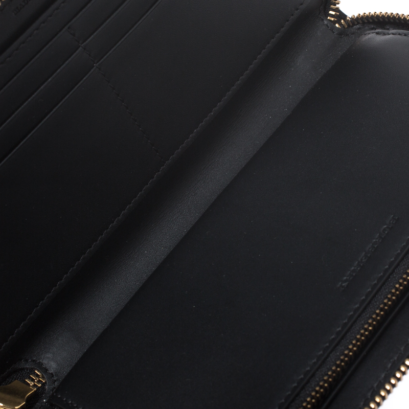 

Burberry Black Leather Logo Zip Around Wallet