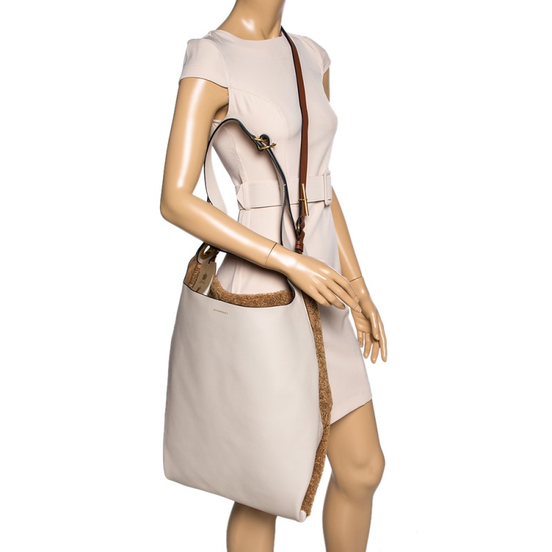 

Burberry Beige/Brown Leather and Fabric  Grommet Hobo