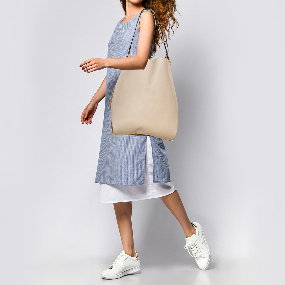 

Burberry Beige/Brown Leather and Fabric Medium Grommet Hobo