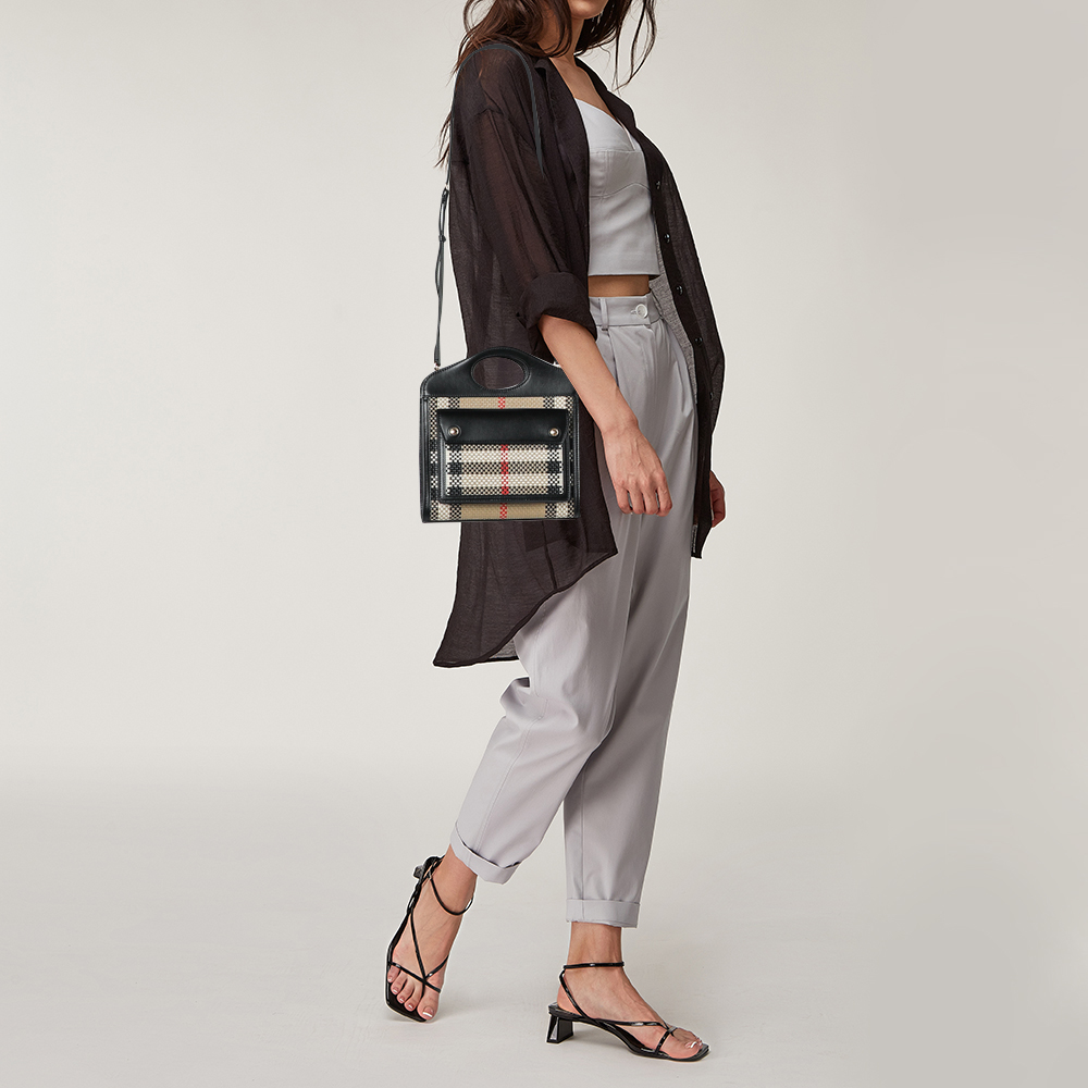 

Burberry Black/Beige Latticed Leather Tote