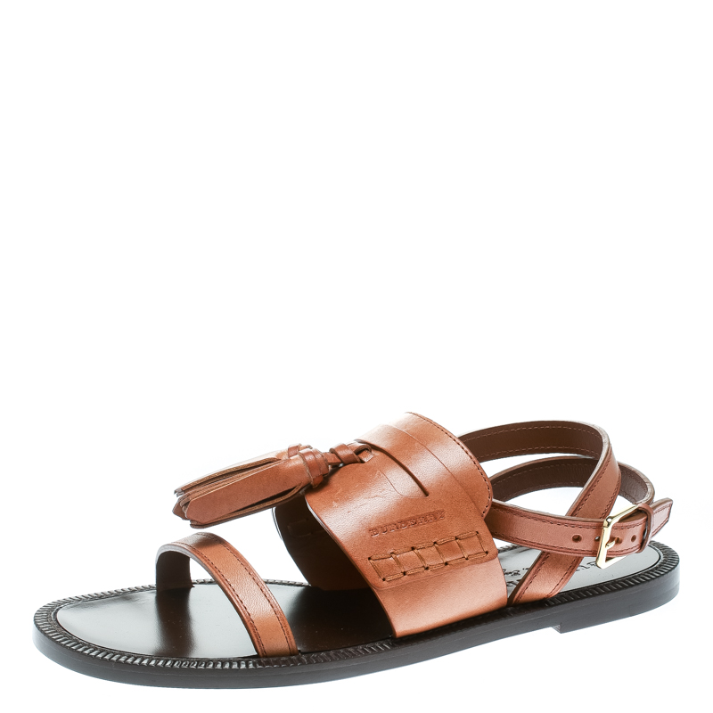 مملوكة مسبقًا صندل بربري فلات تفاصيل شراشيب بثاني جلد بني مقاس 37