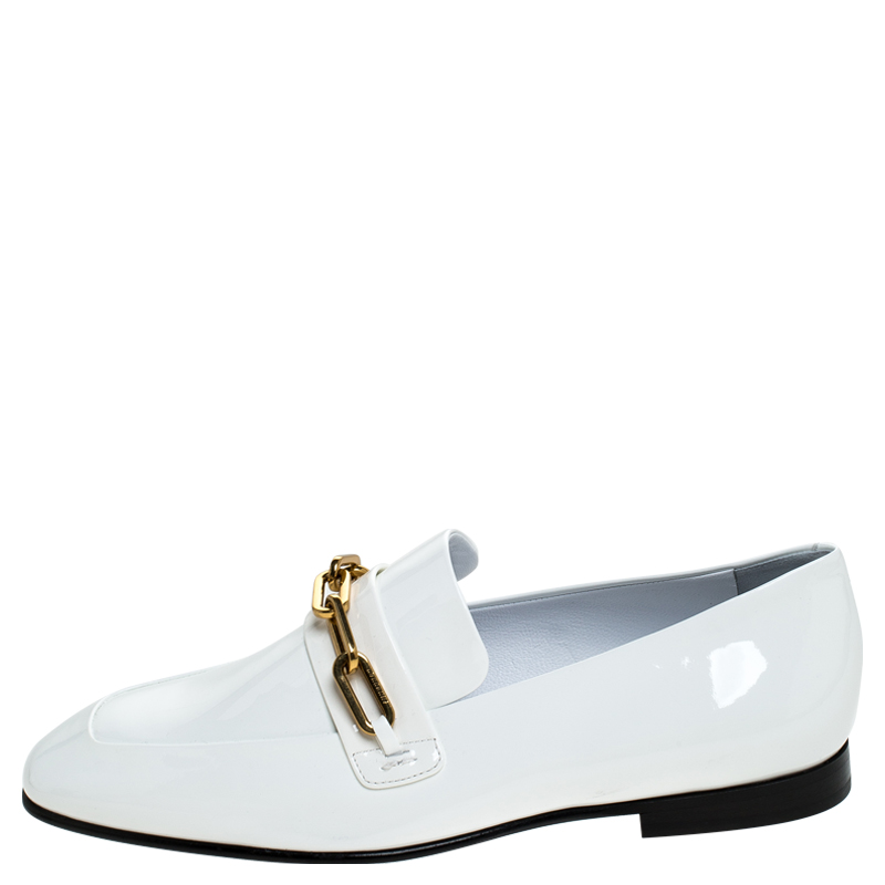 

Burberry White Patent Leather Chillcot Slip On Loafers Size