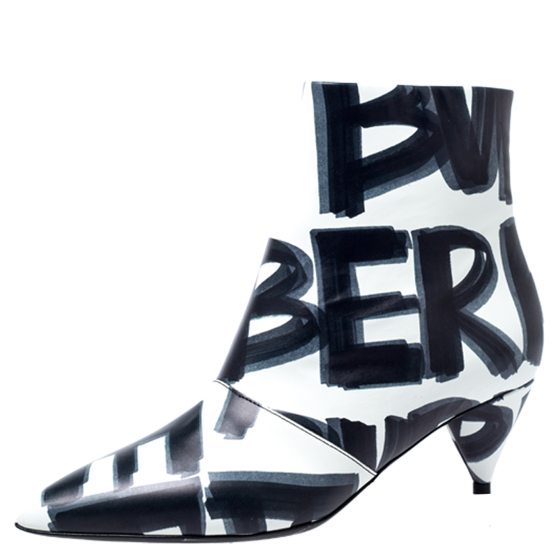 Pre Owned Burberry White/Black Leather Wilsbeck Ankle Boots Size 36.5