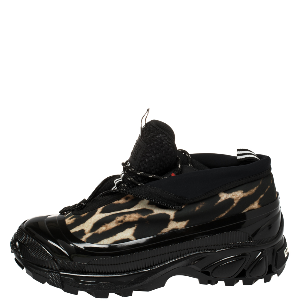 

Burberry Black Mesh And Leopard Print Satin Arthur Low Top Sneakers Size