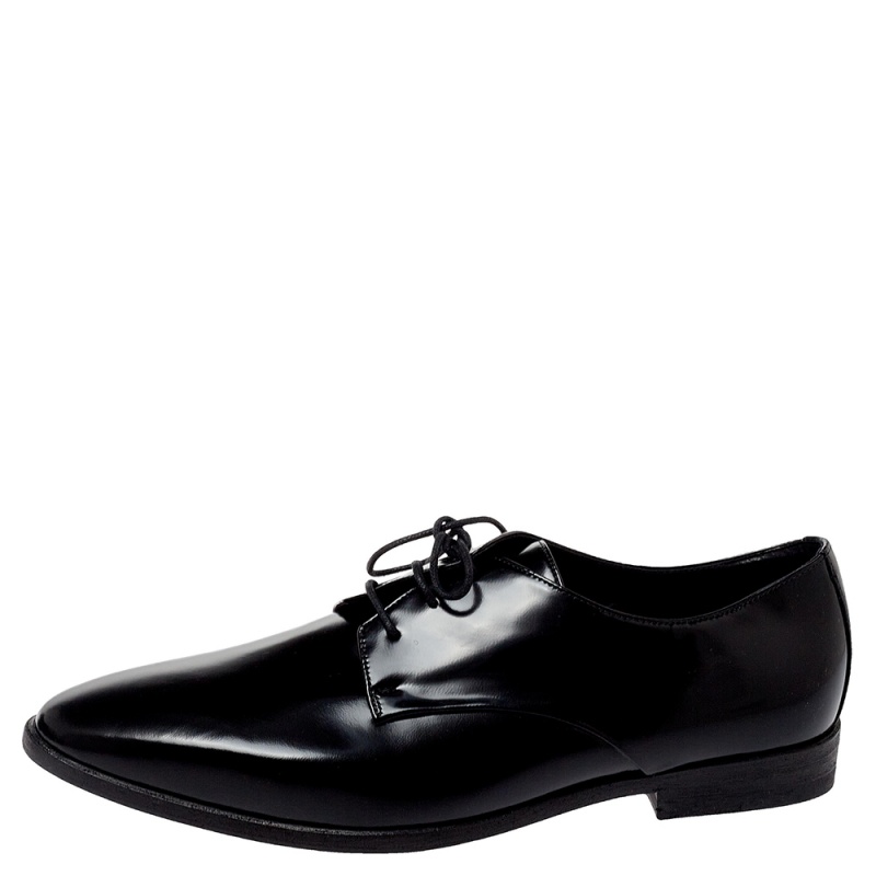 

Burberry Black Leather Lace Up Derby Size