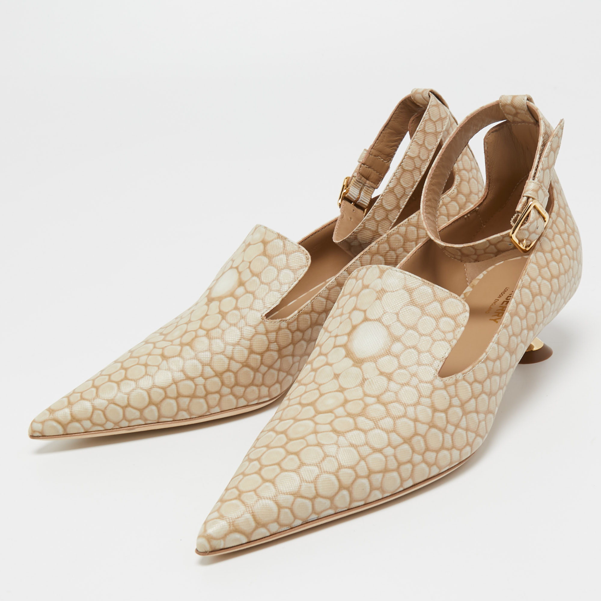 

Burberry Beige/Brown Leather Ankle Strap Pumps Size