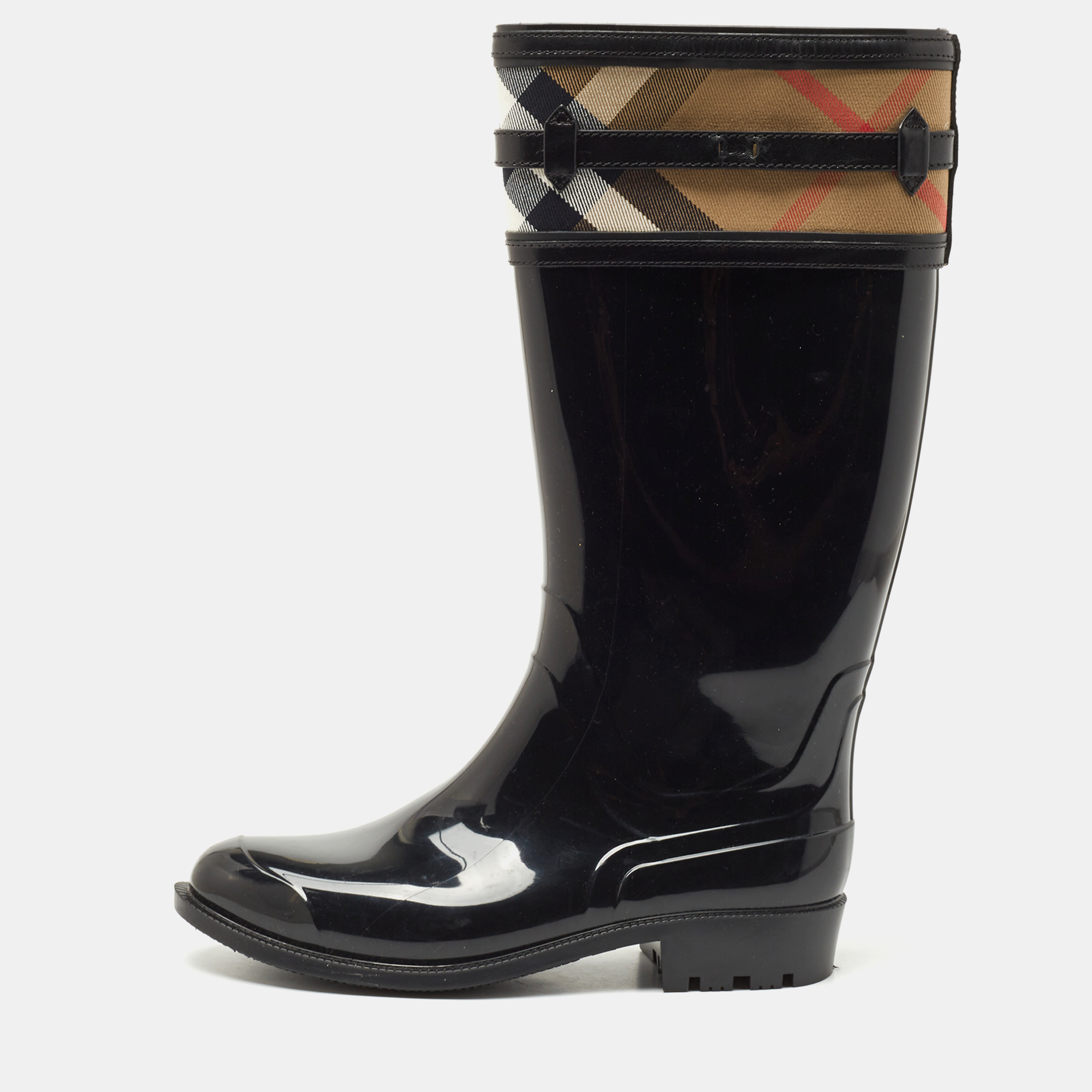 Total 71+ imagen black burberry rain boots - Abzlocal.mx
