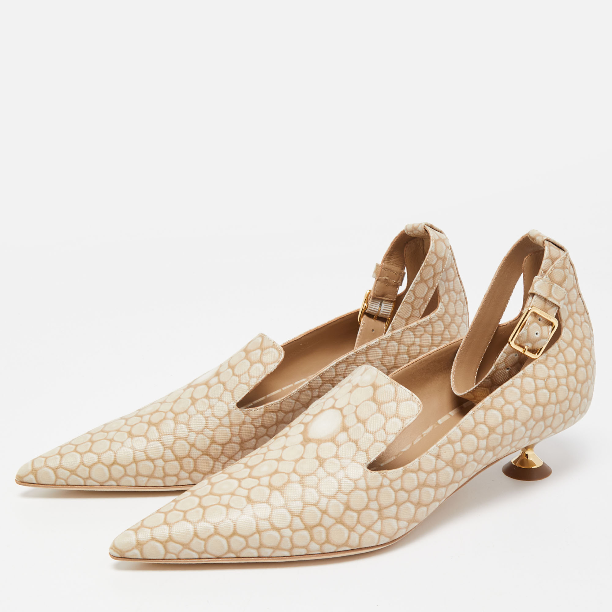 

Burberry Brown/ Beige Coated Canvas Ankle Strap Pointed Toe Pumps Size