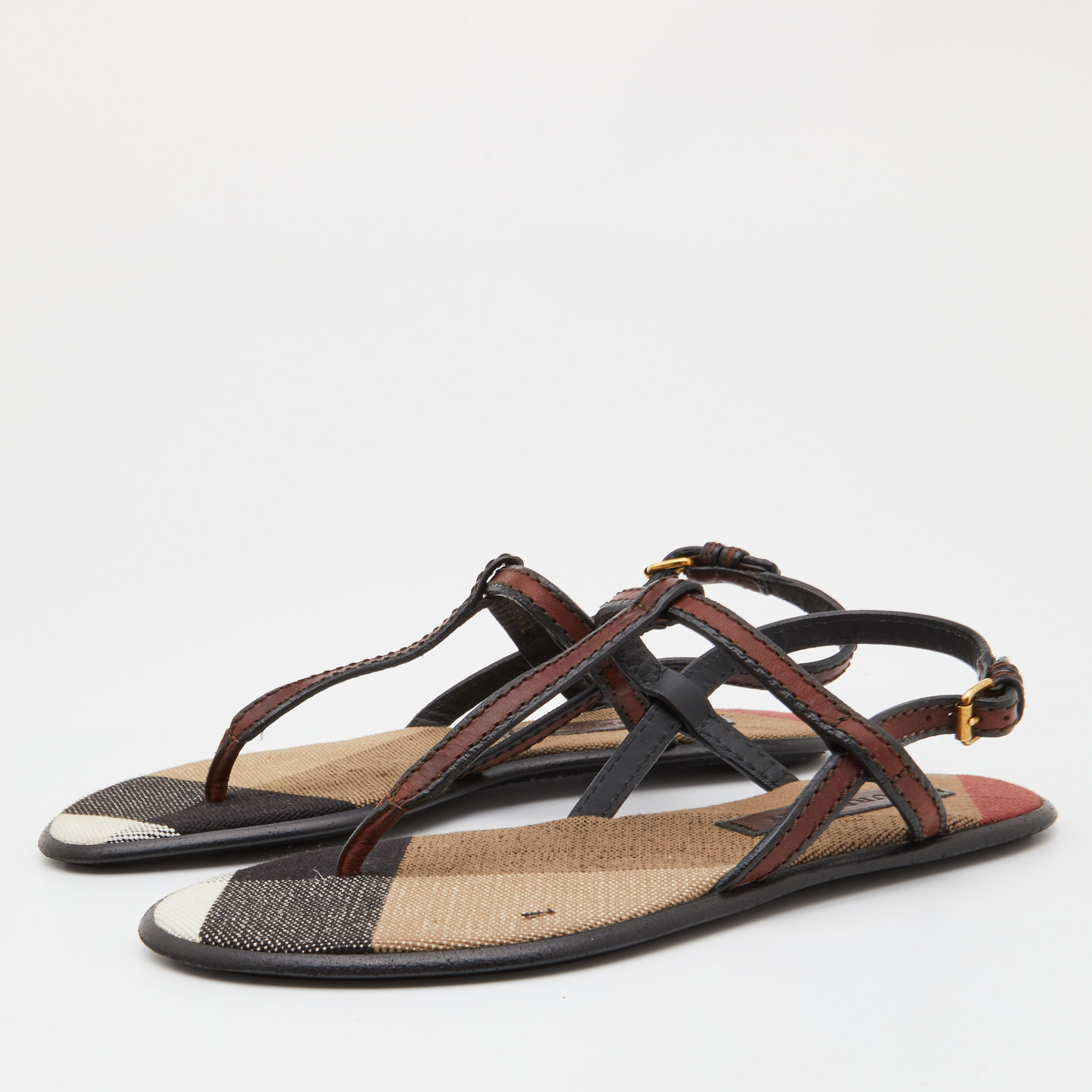 

Burberry Brown/Black Leather Flat Thong Sandals Size