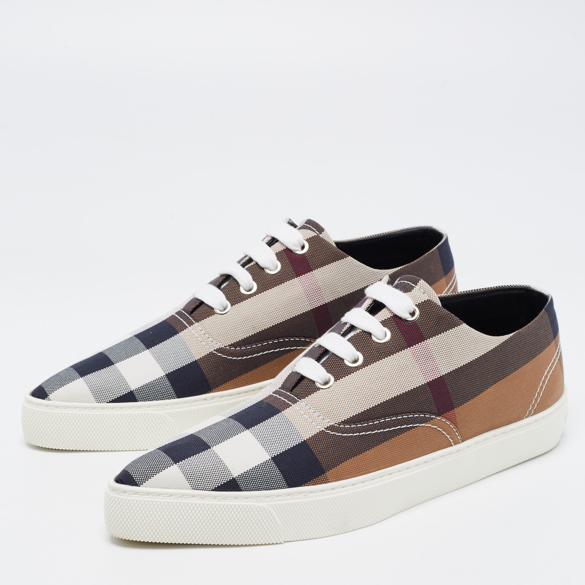 

Burberry Multicolor Check Canvas Point Toe Low Top Sneakers Size