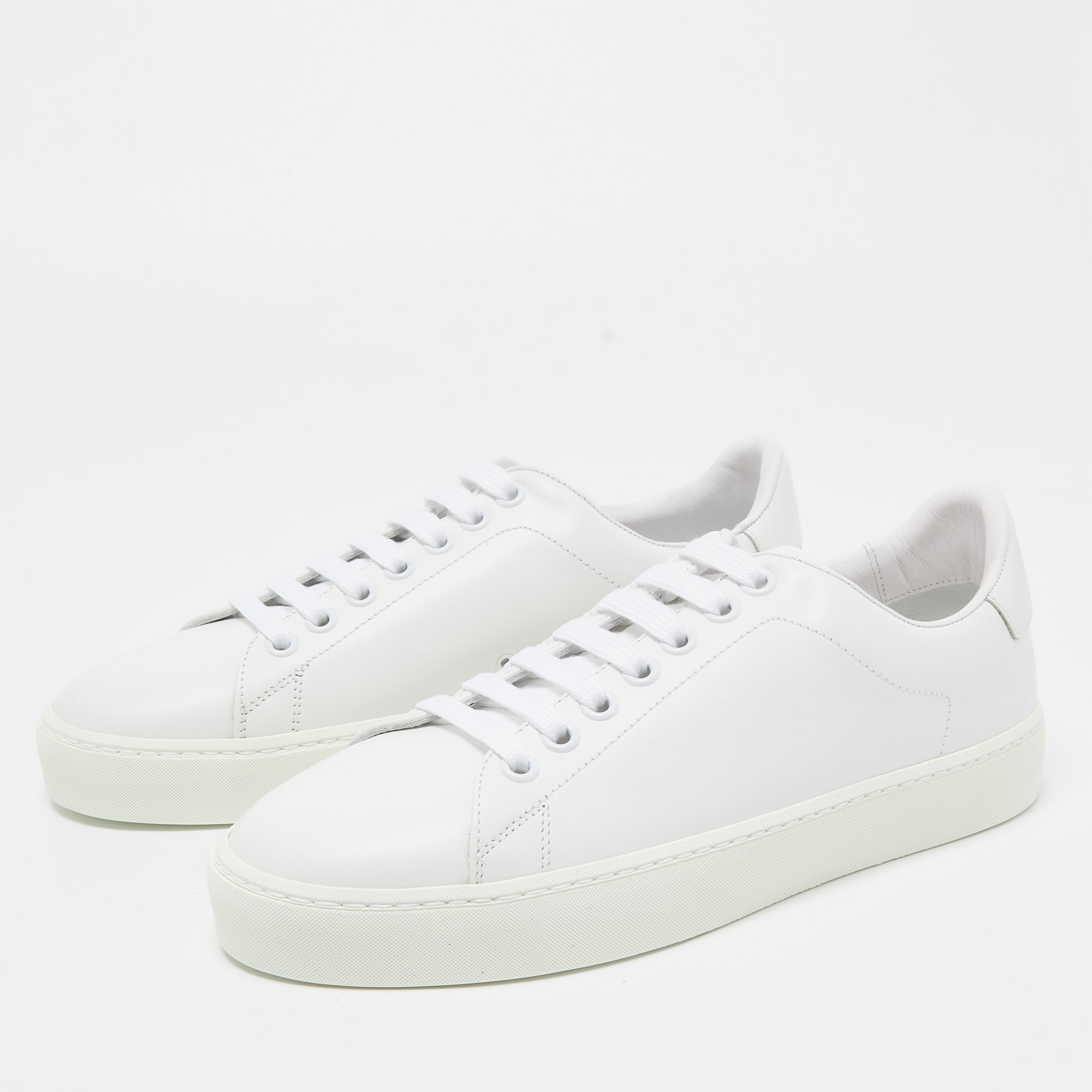 

Burberry White Leather Westford Low Top Sneakers Size