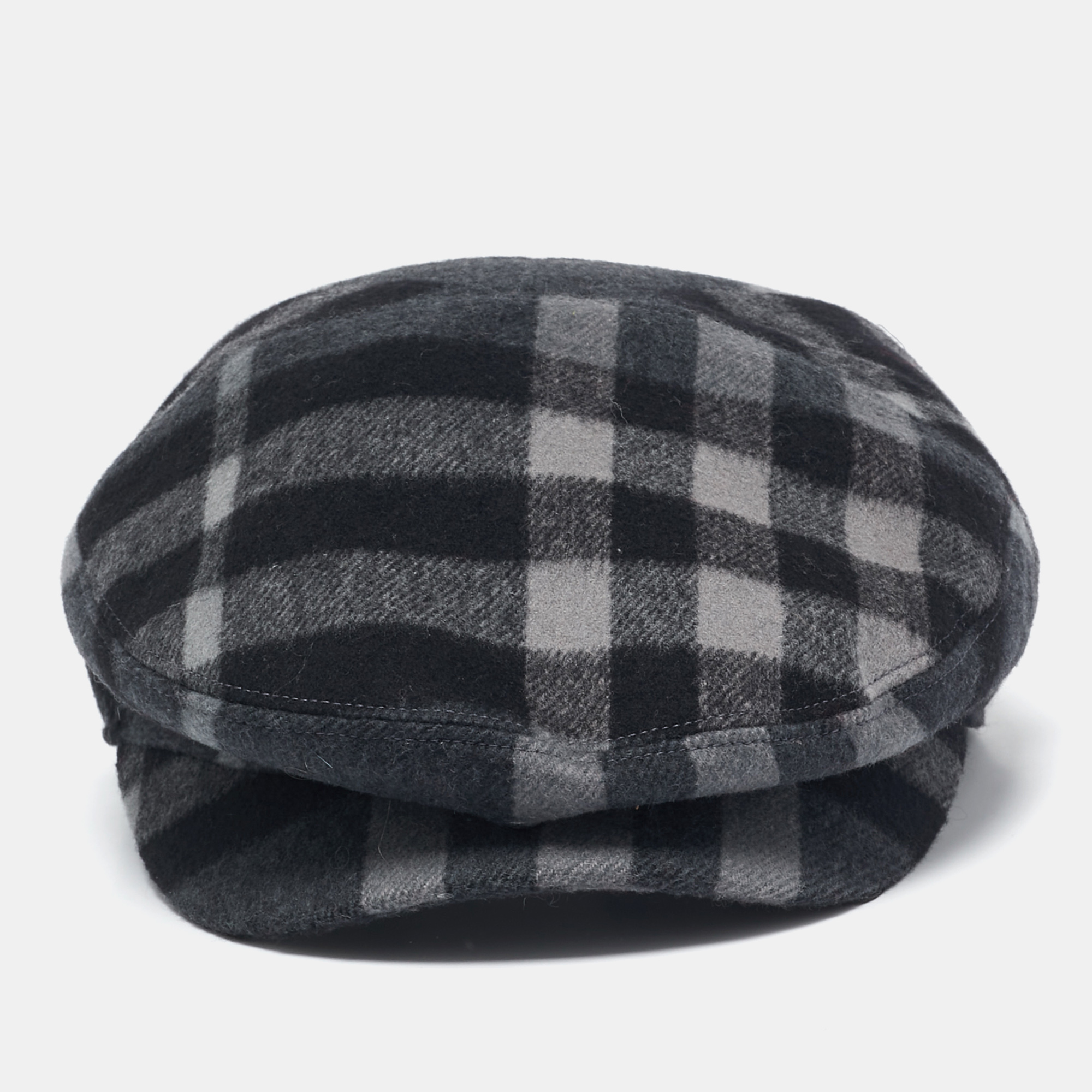 

Burberry Black Cashmere Blend Nova Checks Newsboy Cap M