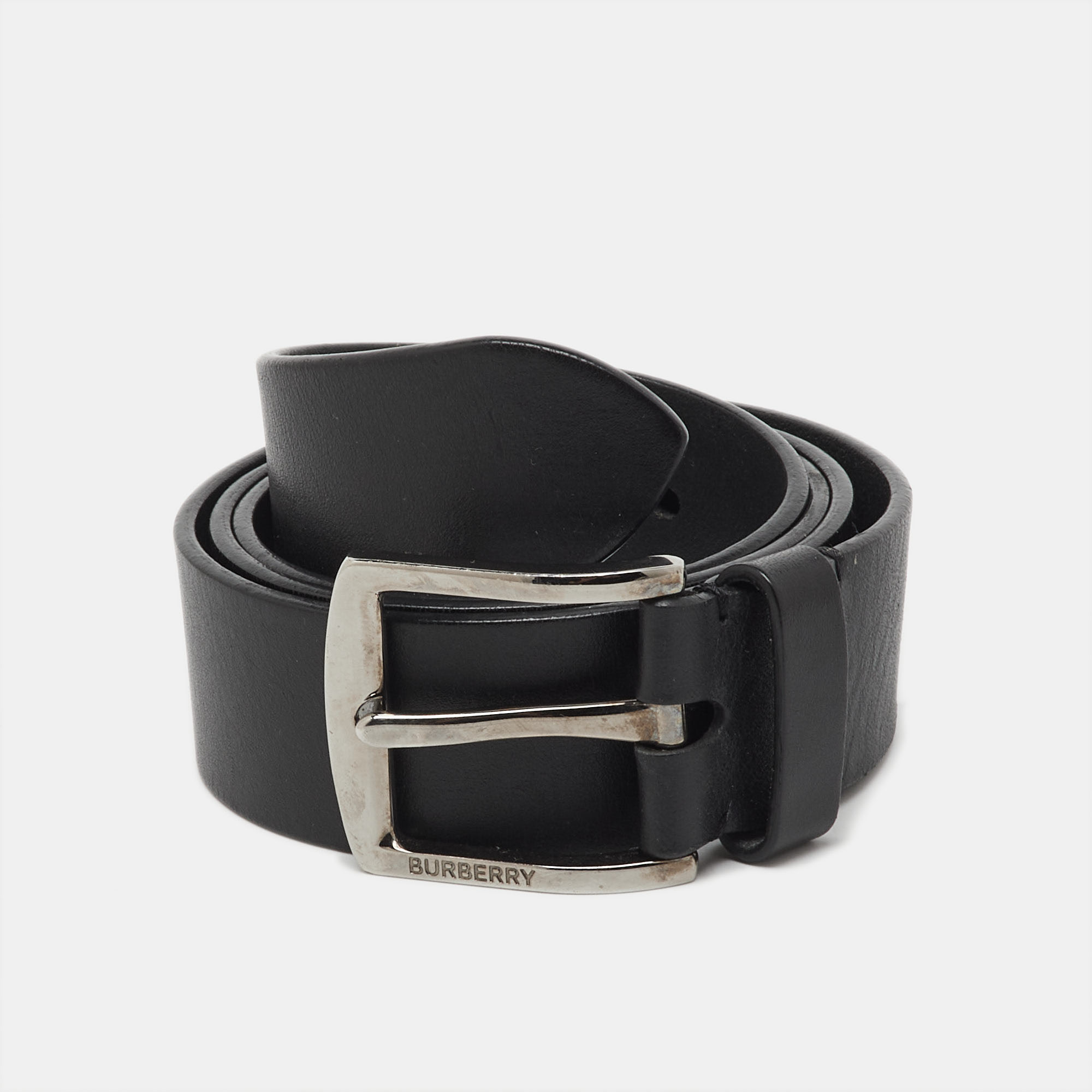

Burberry Black Leather Buckle Belt