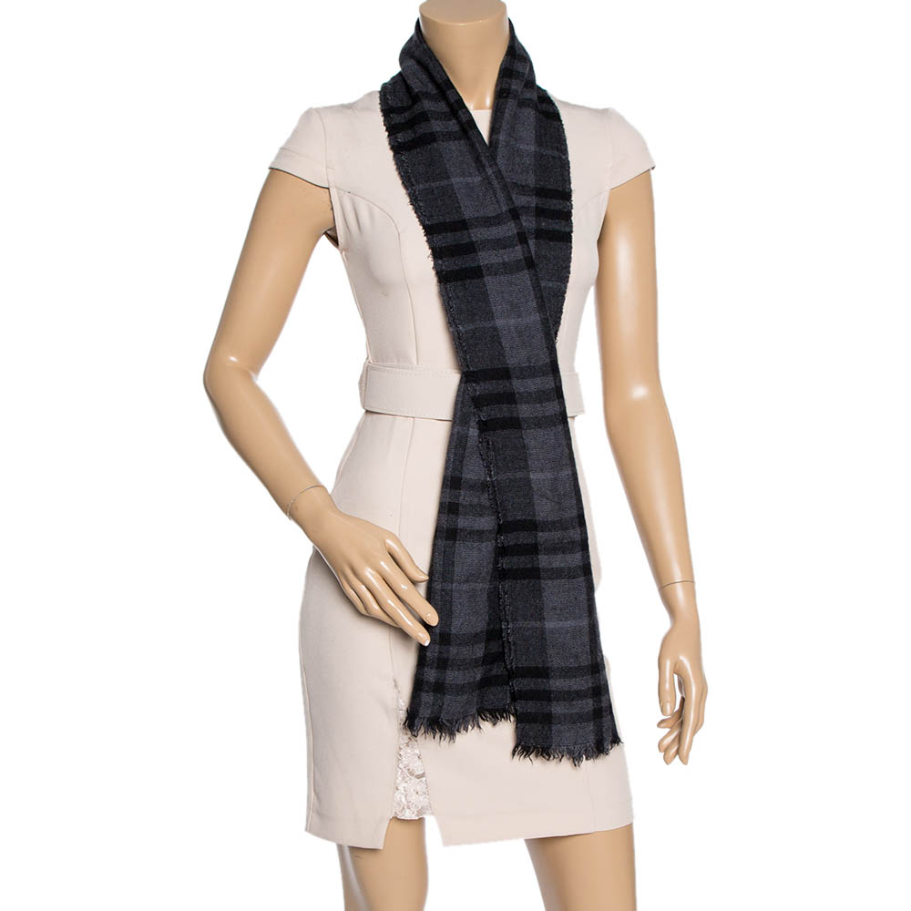 

Burberry Dark Grey Checked Cashmere Scarf