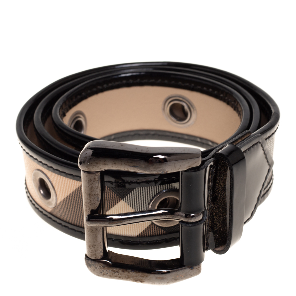 

Burberry Black/Beige Nova Check Coated Canvas and Patent Leather Grommet Buckle Belt