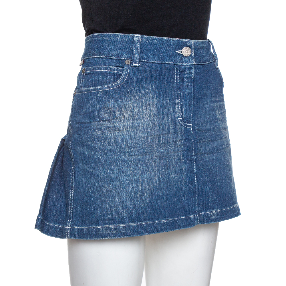 

Burberry Blue Denim Pleated Mini Skirt