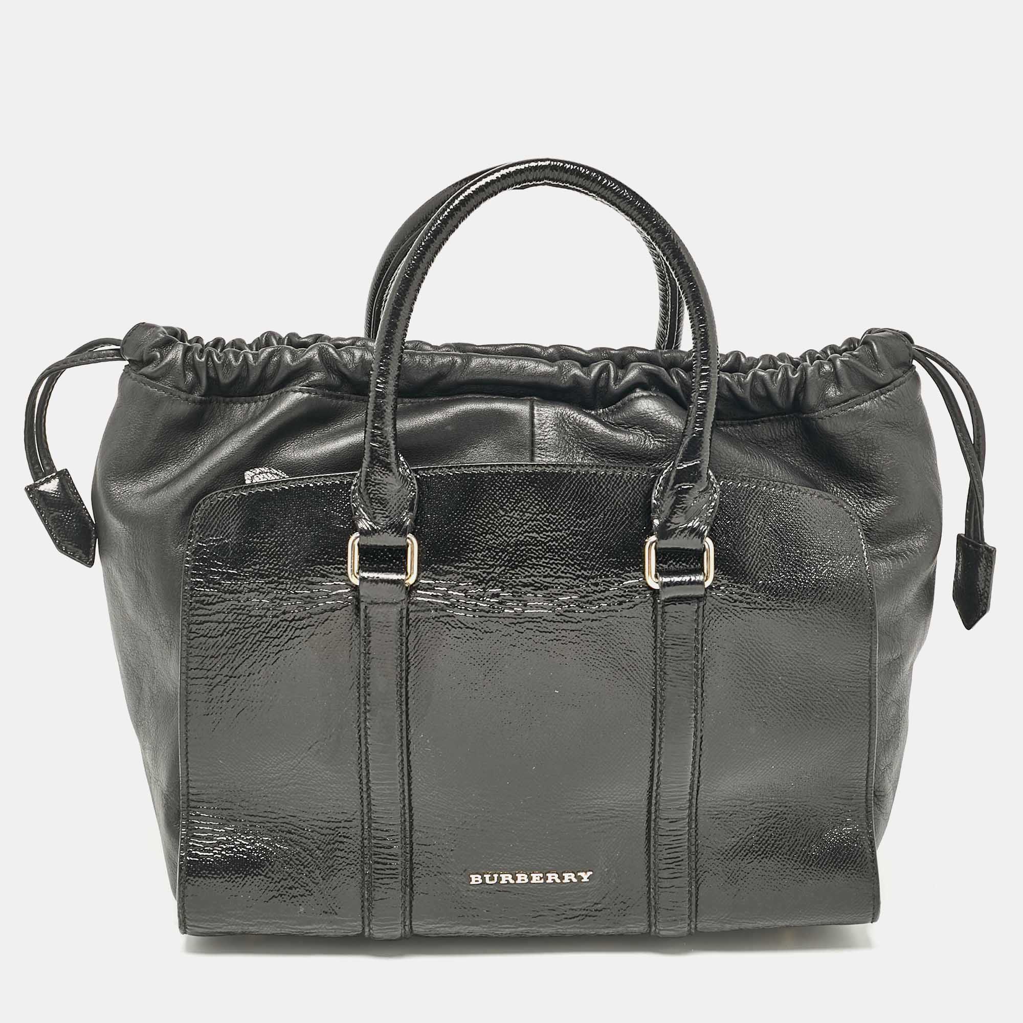 

Burberry Black Patent and Leather Dinton Tote