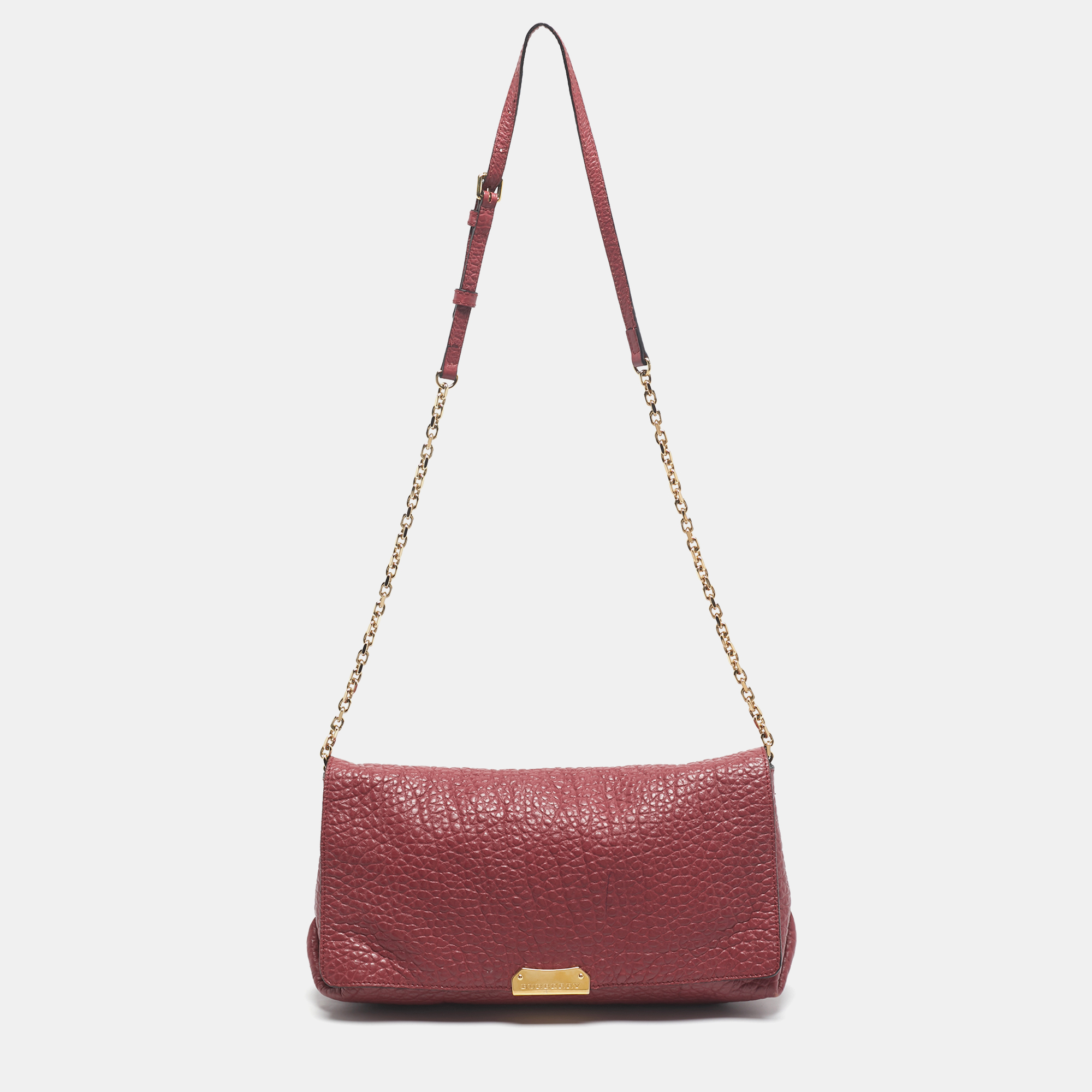 

Burberry Red Pebbled Leather Mildenhall Shoulder Bag