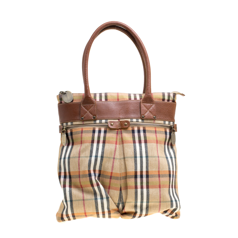 مملوكة مسبقًا حقيبة يد بربري جلد وكانفاس كاروهات هاوس بنية/ متعددة الألوان