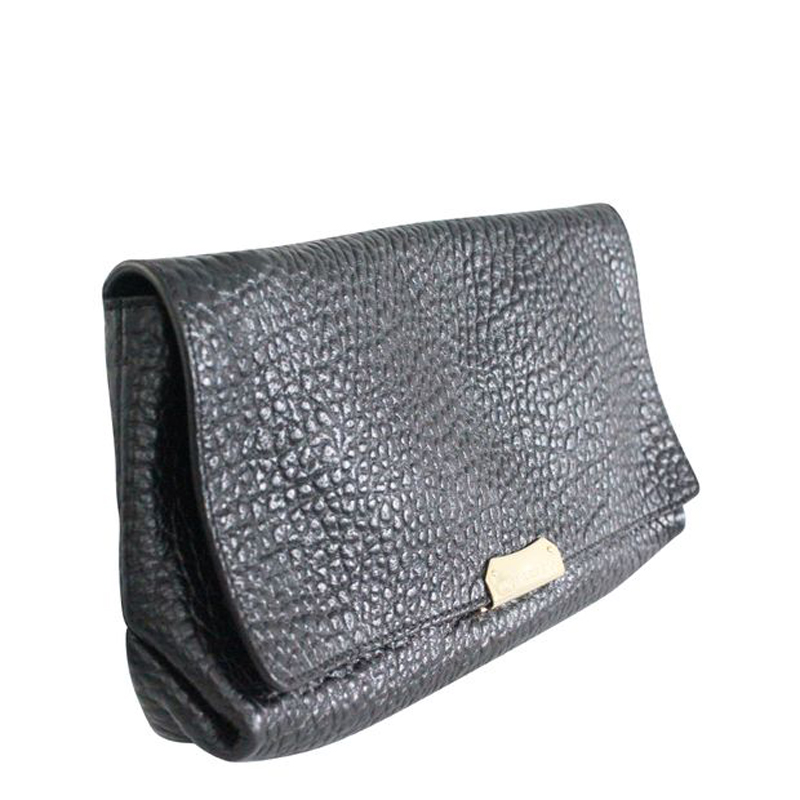 

Burberry Black Textured Leather Chain Shoulder Bag