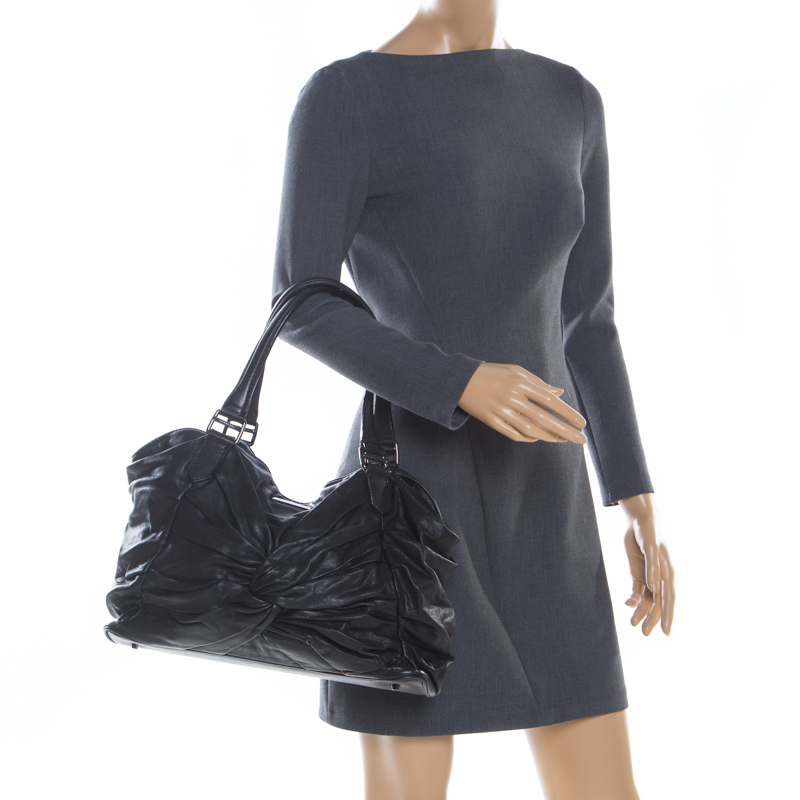 

Burberry Black Soft Leather Knot Healy Sacthel