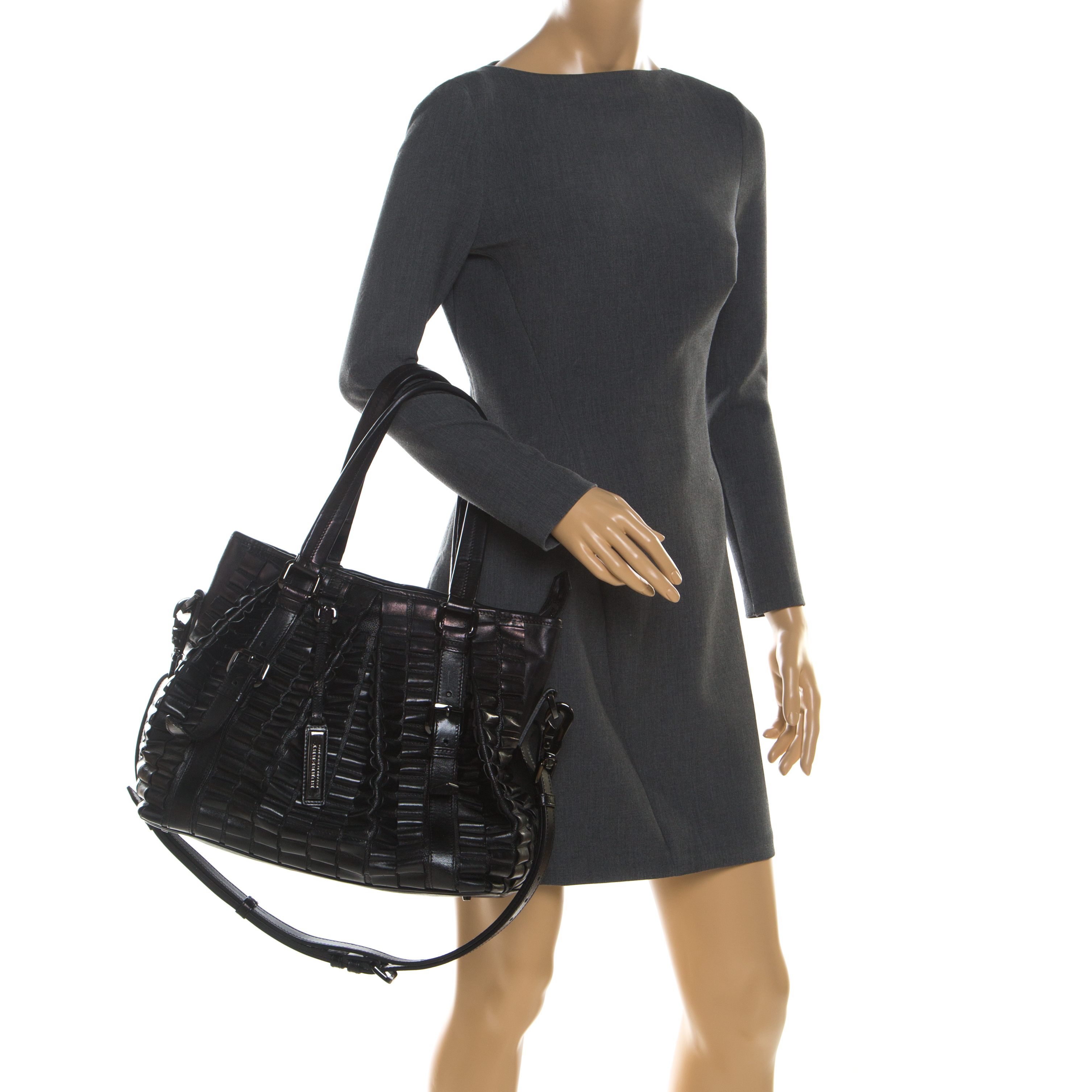 

Burberry Black Leather Lowry Tote