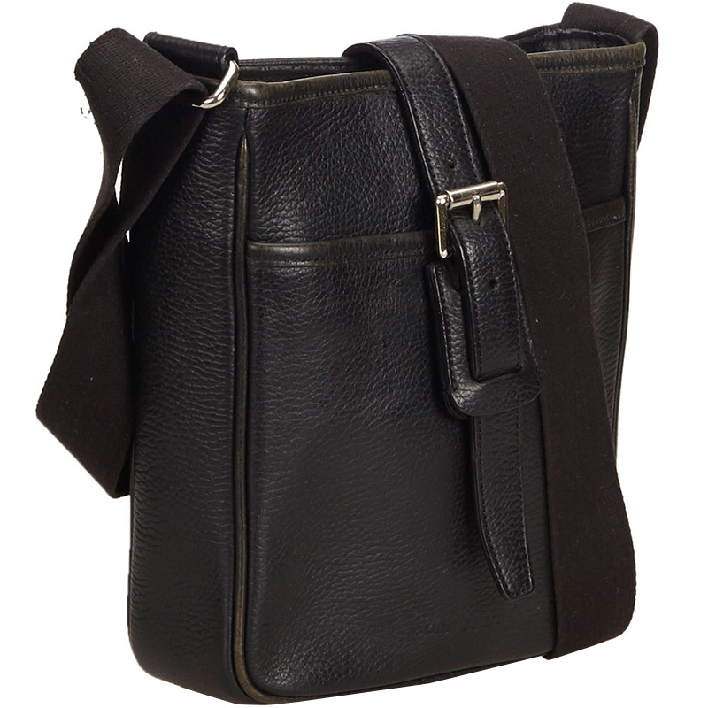

Burberry Black Leather Messenger Bag