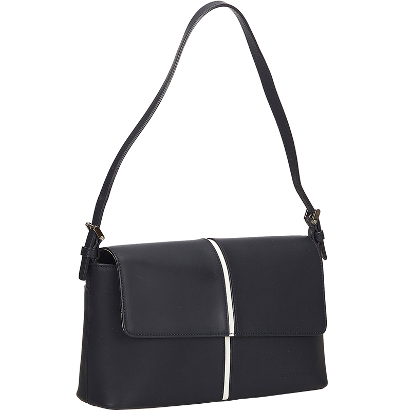 

Burberry Navy Blue Leather Shoulder Bag