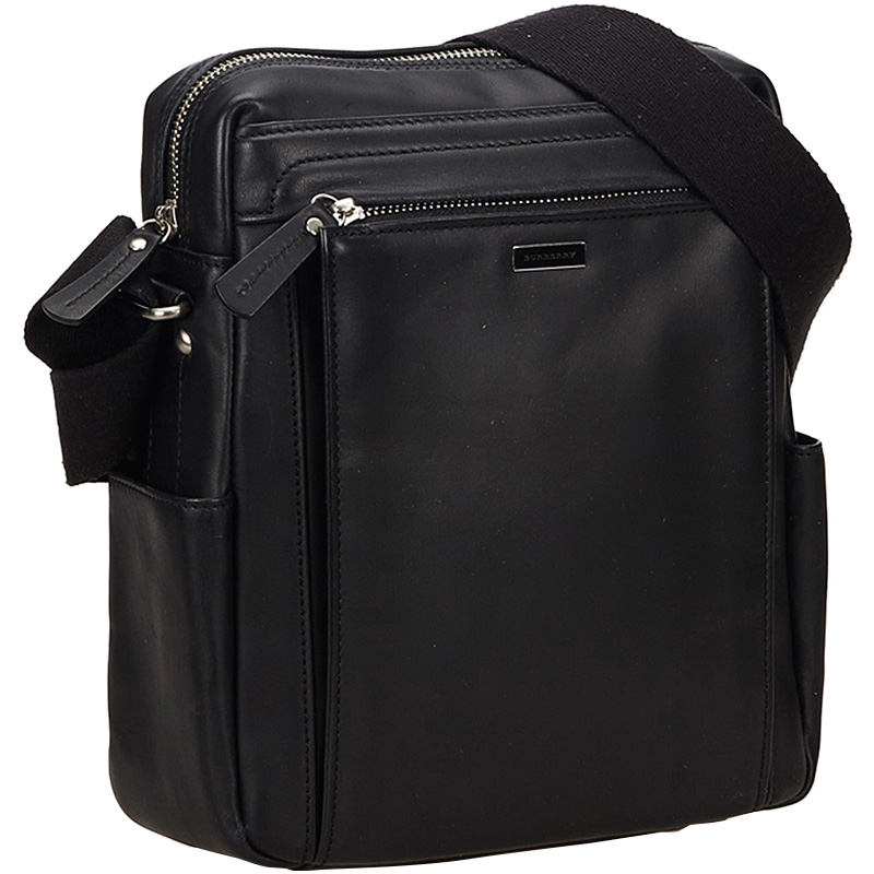 

Burberry Black Leather Crossbody Bag