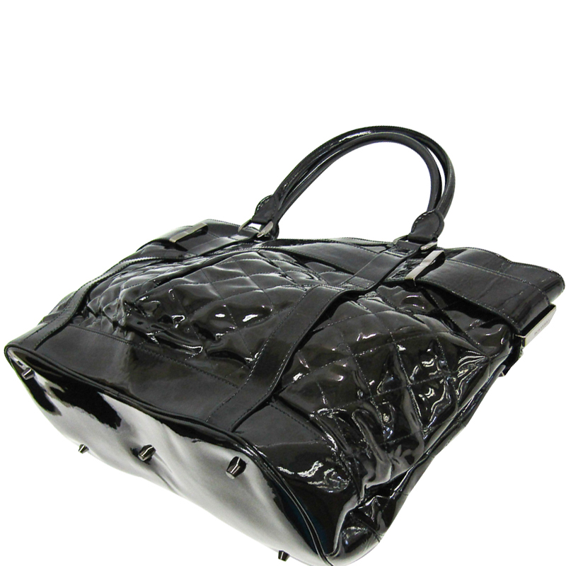 

Burberry Black Leather Shoulder Bag