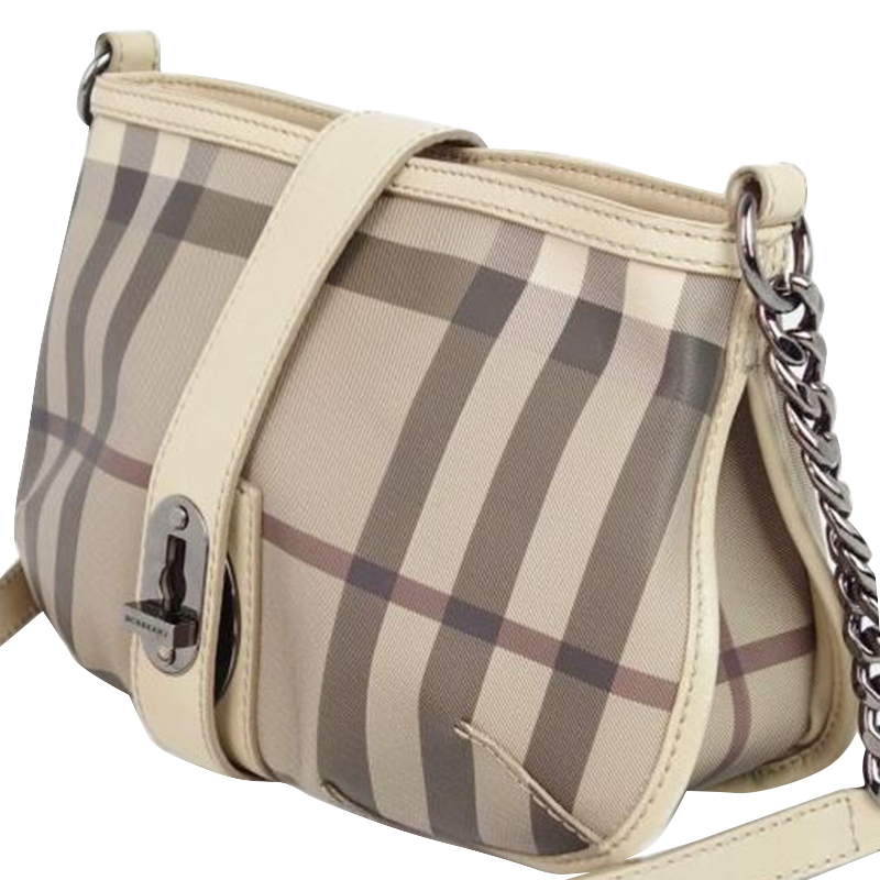 

Burberry Beige PVC Leather Chain Check Shoulder Bag