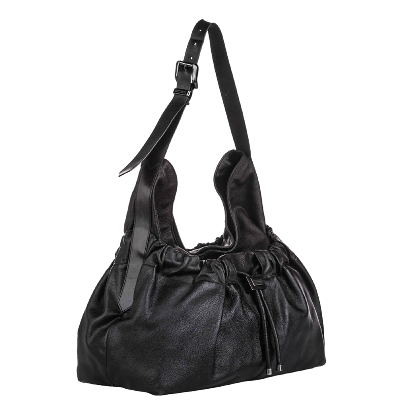 

Burberry Black Leather Shoulder Bag