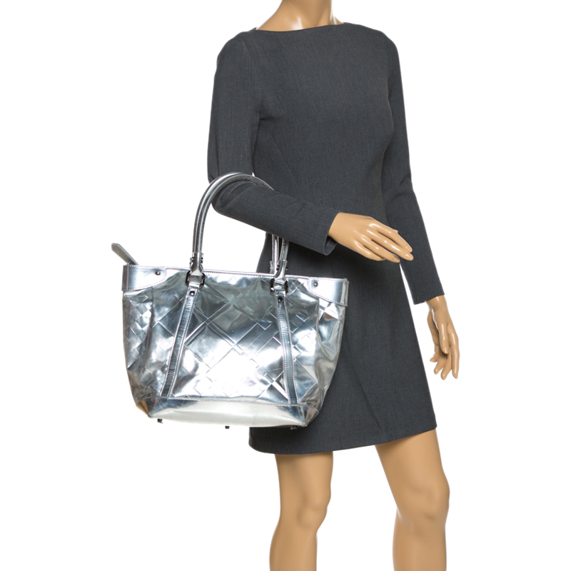 

Burberry Silver Beat Check Patent Leather Ember Tote