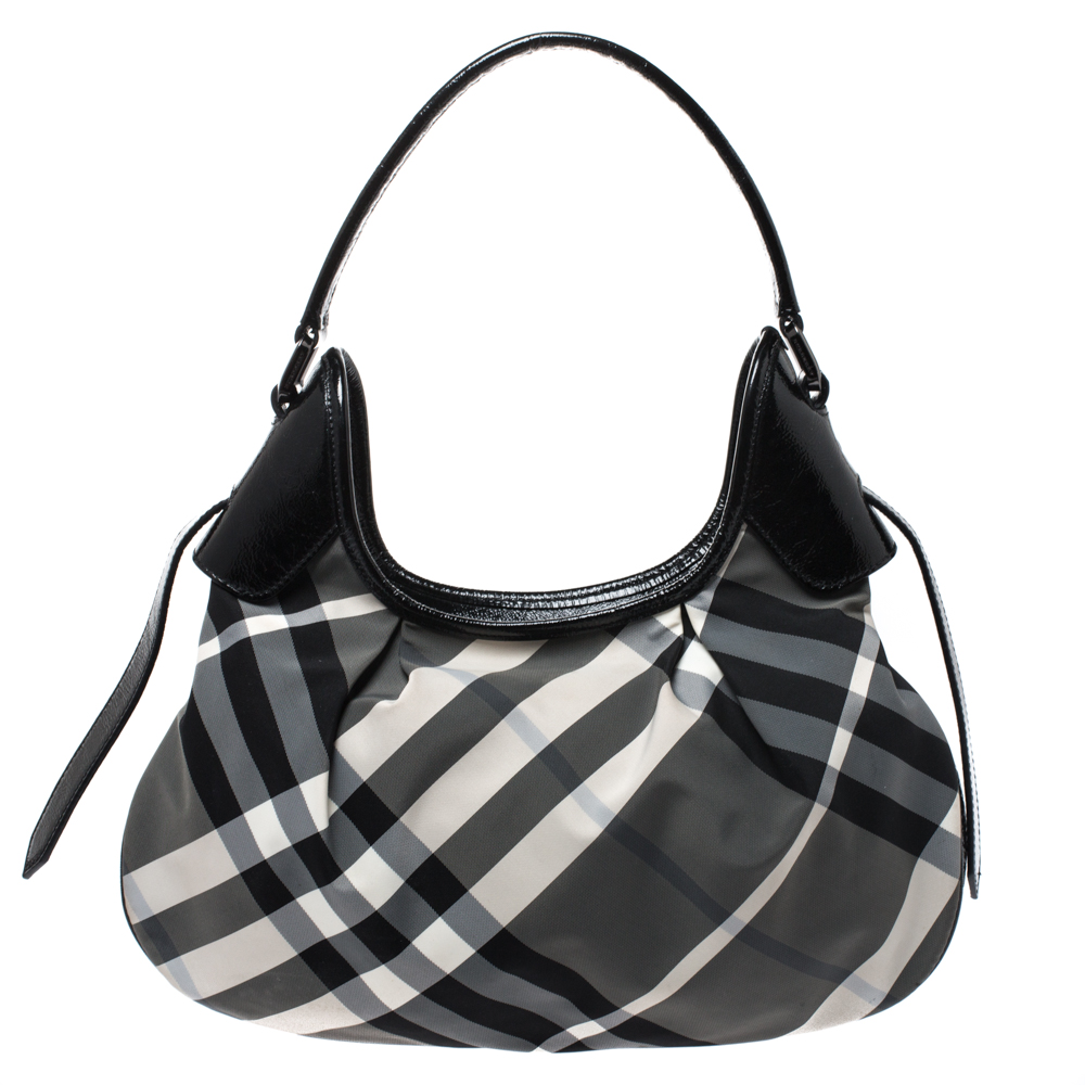 Pre-owned Burberry Grey/black Beat Check Nylon And Patent Leather Small Brooklyn Hobo