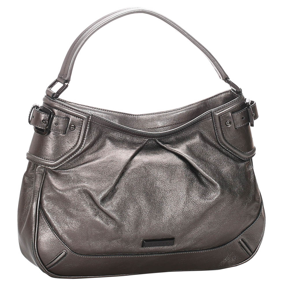 

Burberry Grey/Silver Leather Shoulder Bag
