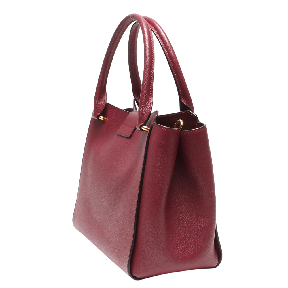 

Burberry Red Leather Shoulder Bag