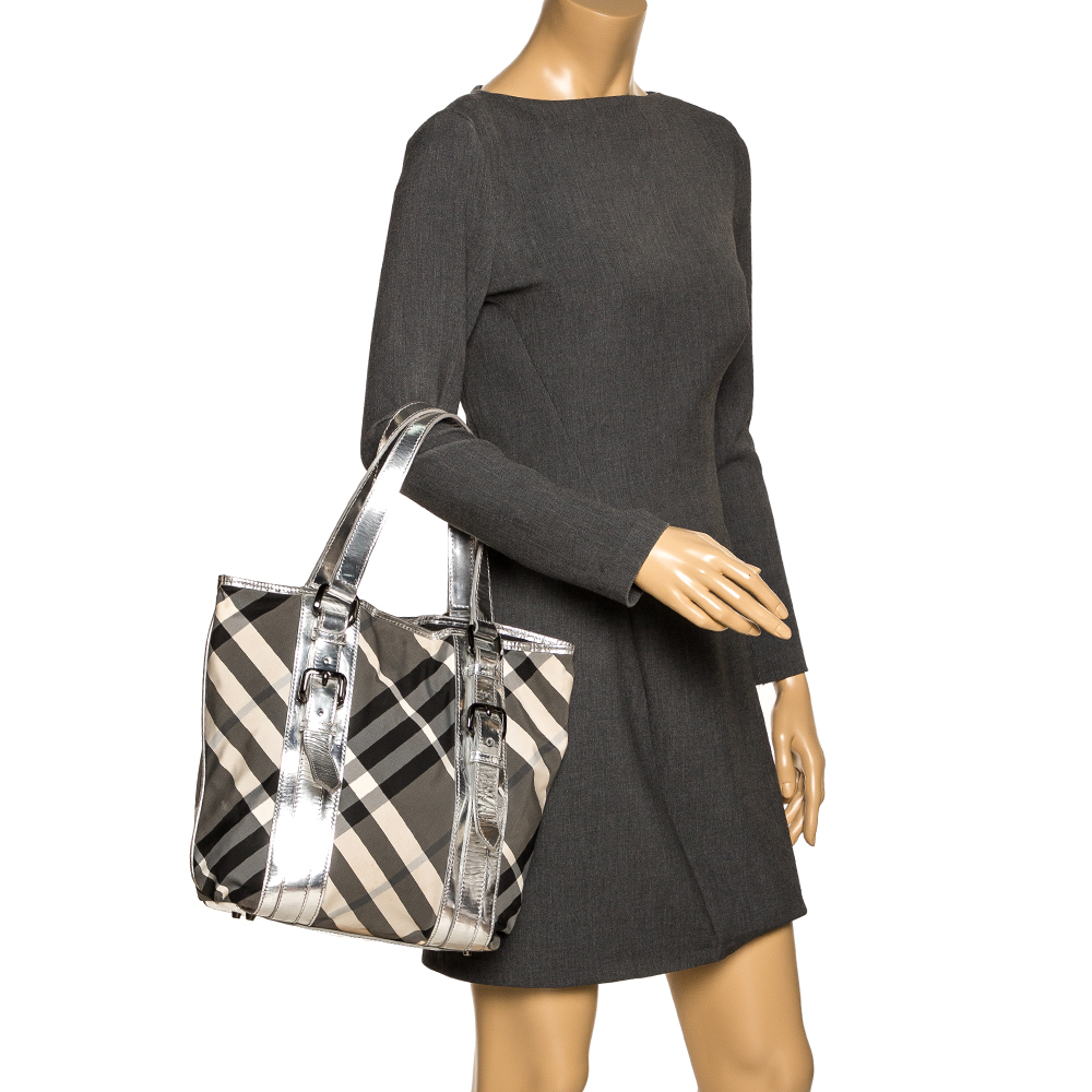 

Burberry Silver/Beat Check Nylon and Patent Leather Victoria Tote